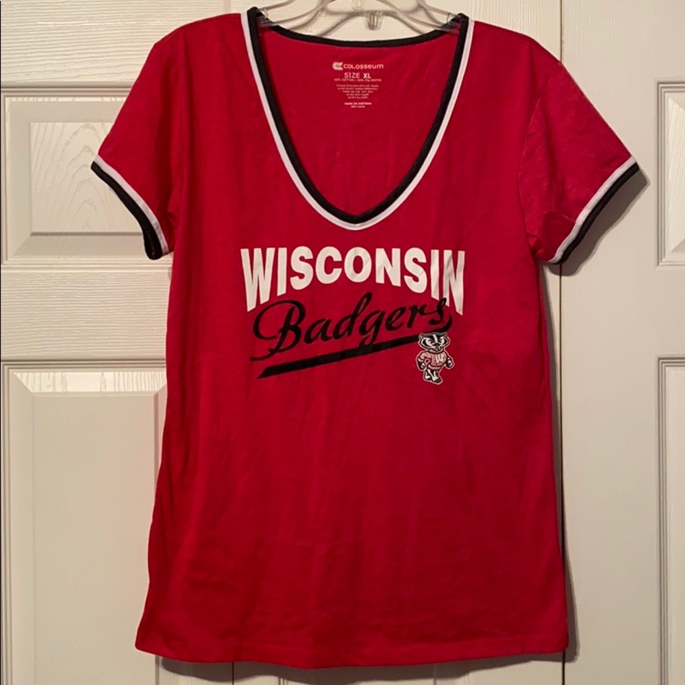 NEW - WI Badgers T-shirt - Size: XL